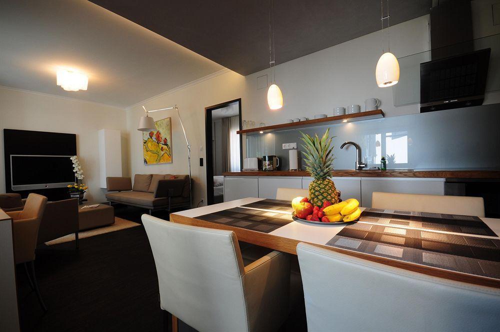 The Green Rostock Apartment Hotel Екстер'єр фото