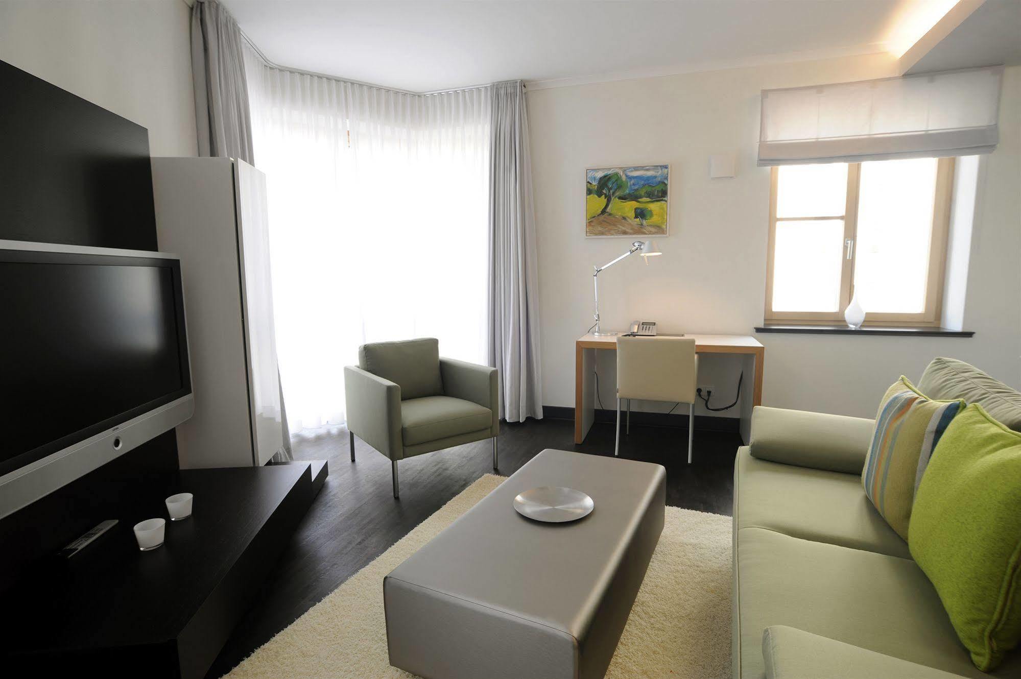 The Green Rostock Apartment Hotel Екстер'єр фото