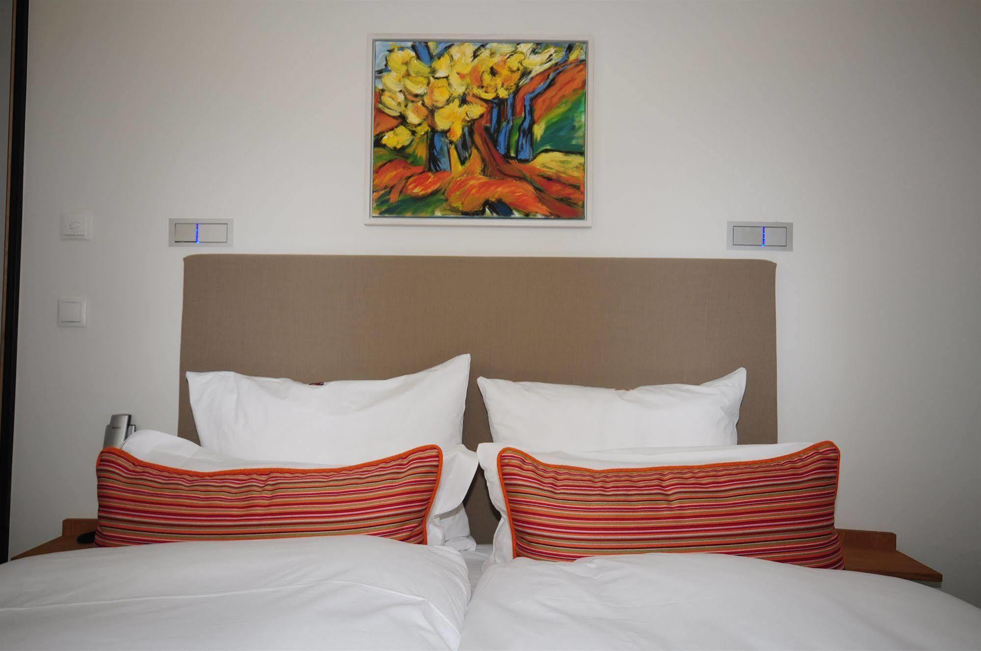 The Green Rostock Apartment Hotel Екстер'єр фото